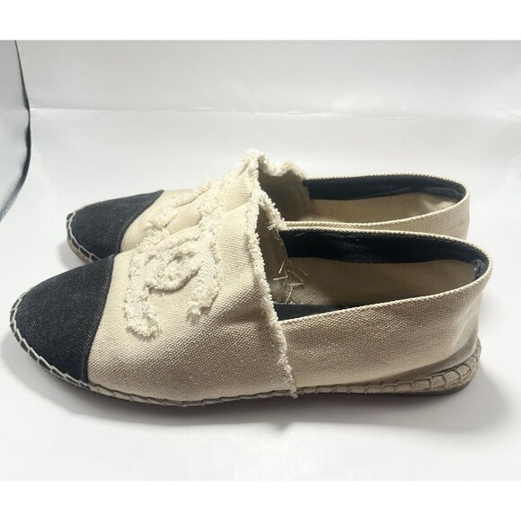 Chanel Espadrilles Canvas Cream and Black CC Logo Cotton Bi-Color Sz 41 US 9/10 - Picture 3 of 11